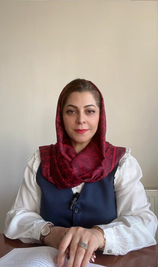 سارا آژیده