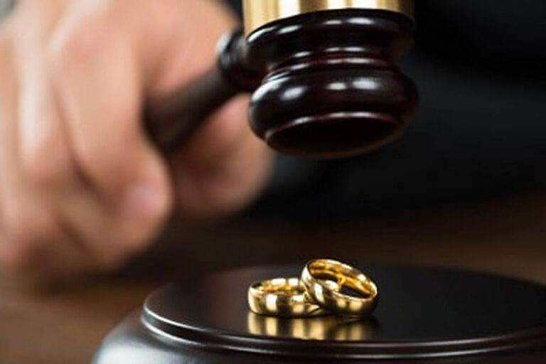 بهترین وکیل طلاق اراک