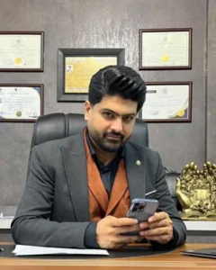 غلامحسین خلیفه