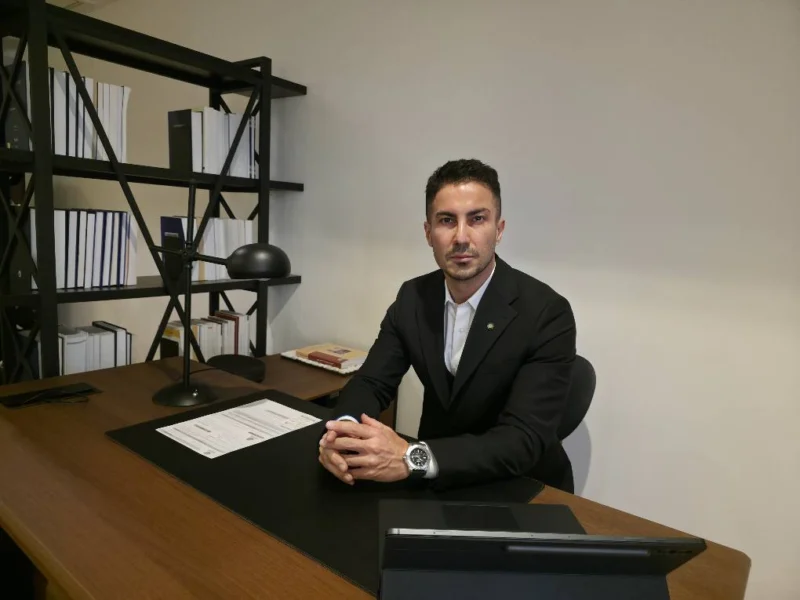 آقای محمد سید علی کرباسی