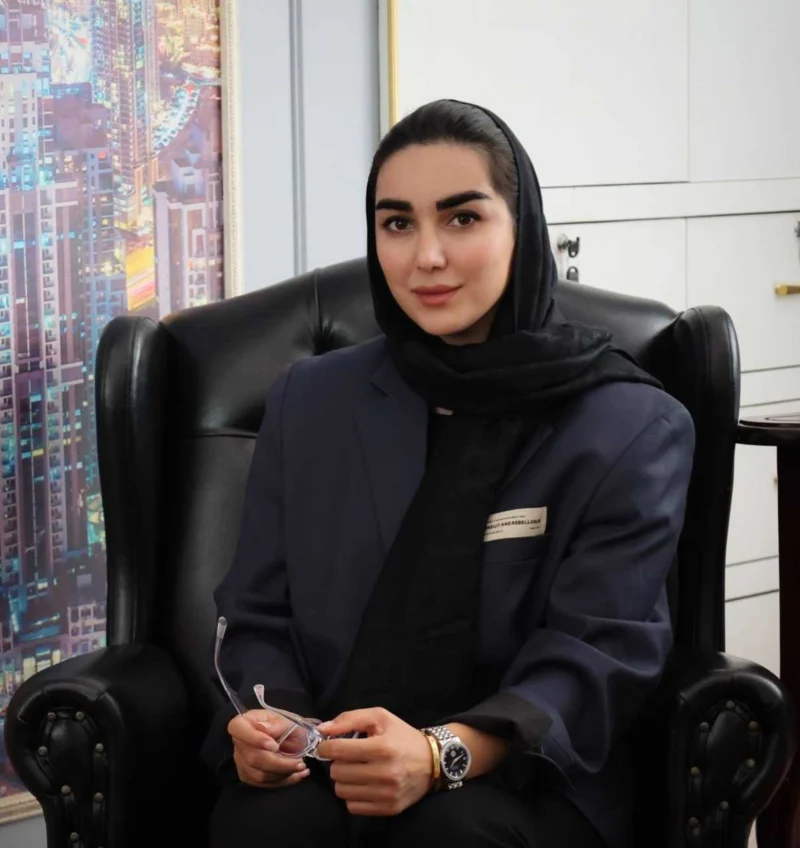 حانیه گیلانی