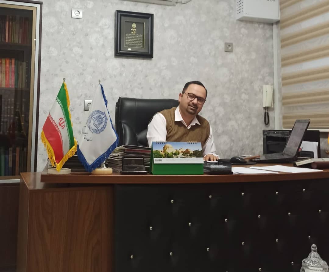 مهرداد ابراهیم زاده