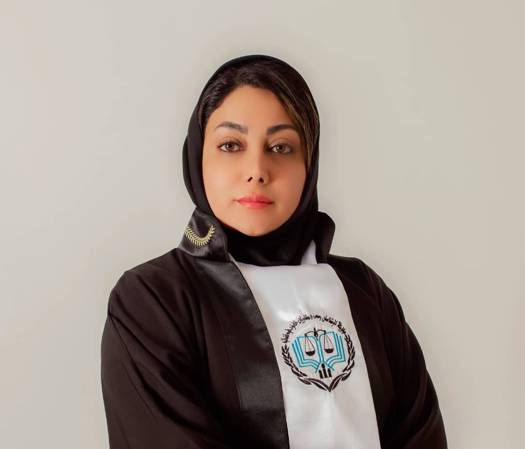 مونا بافکر
