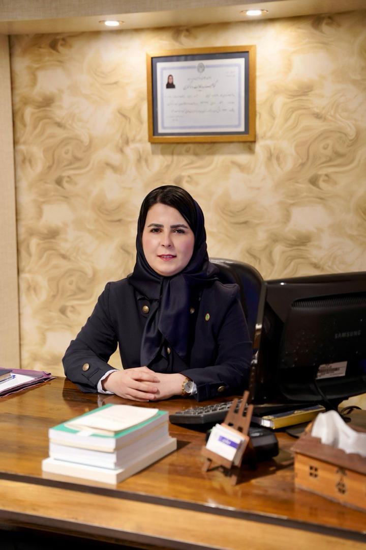 خدیجه شهریاری