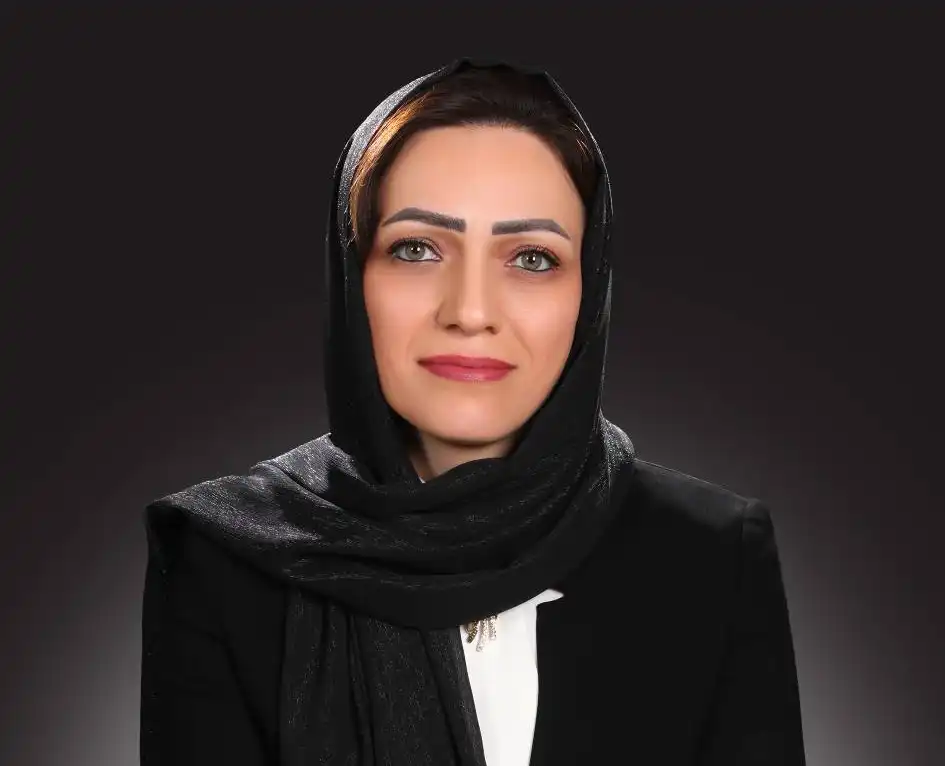 بنر خانم عرب زاده