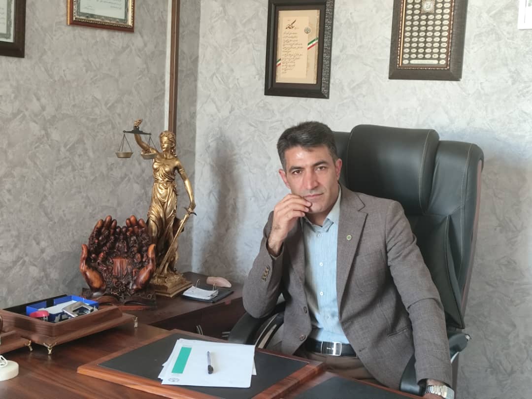 حسین‌ علی نصر آزادانی