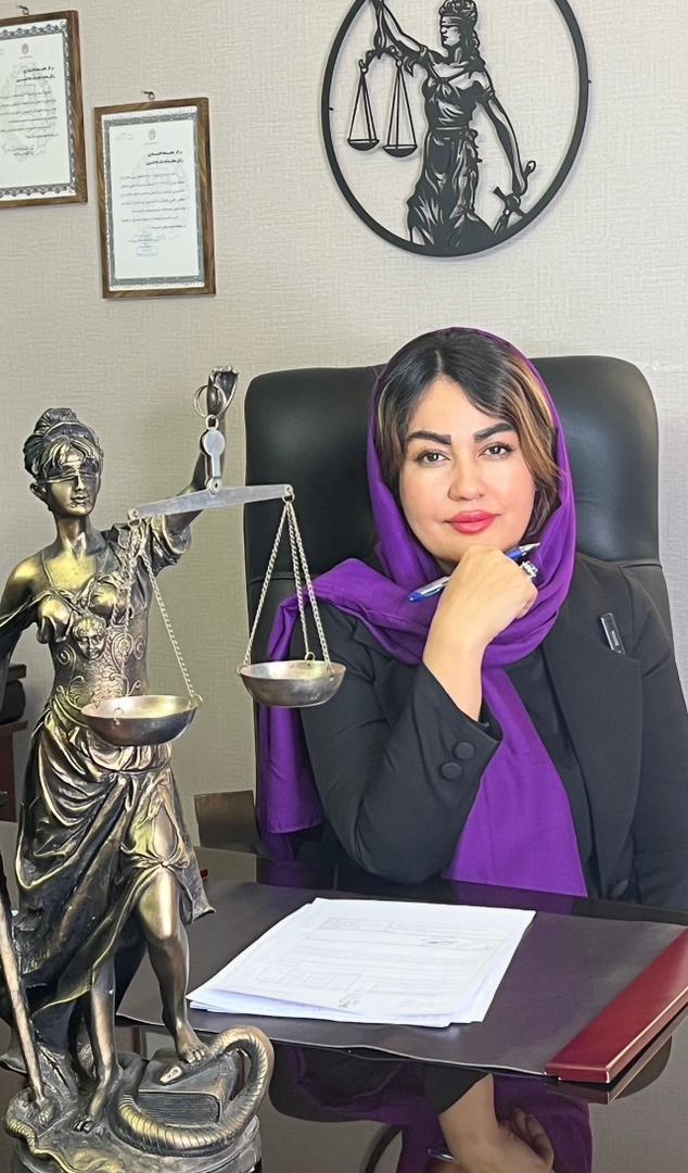 سمانه اقتداری