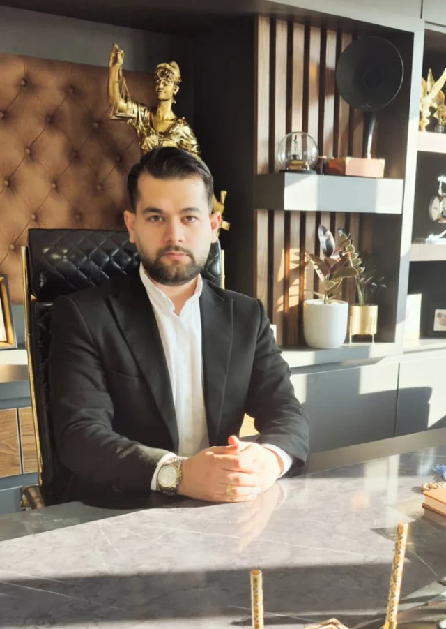 امیر حسین طباطبائی محمدی